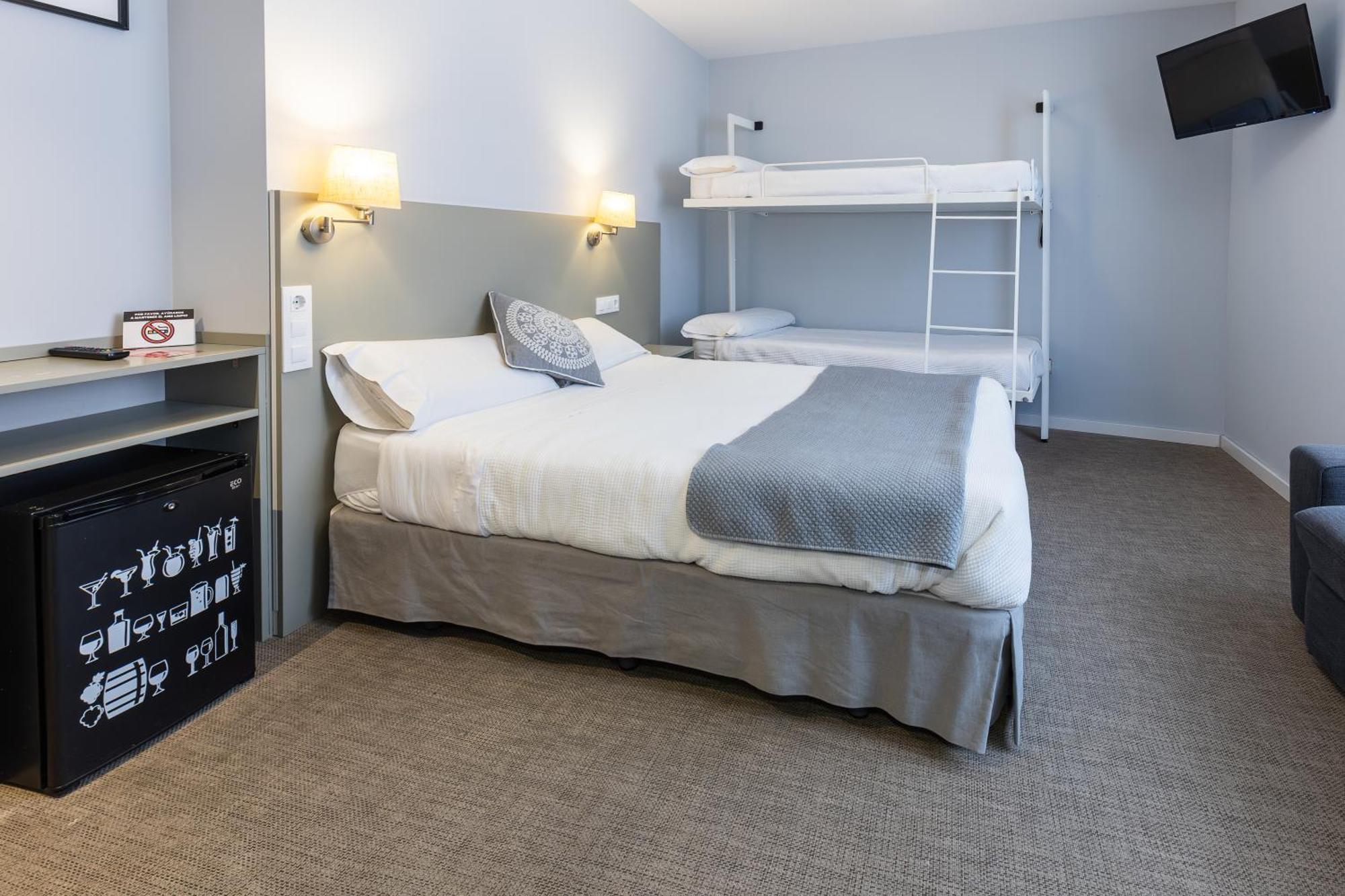 Hostal Gran Via 핀토 외부 사진